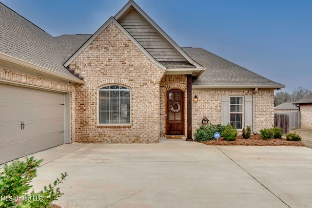 151 Western Ridge Circle, Canton, MS 39046