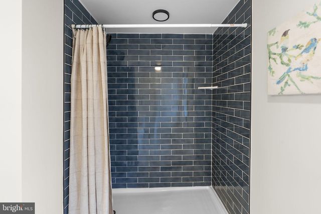 10 KINGSTON PARK, Middle River, MD 21220