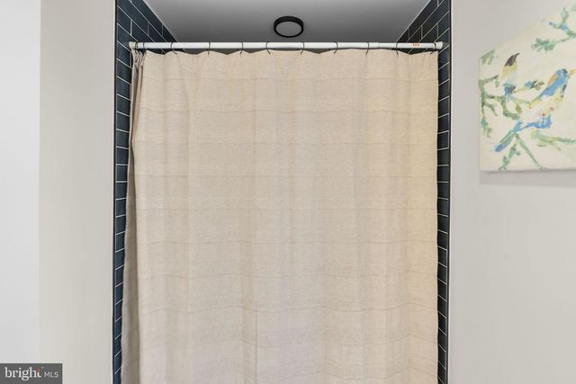 10 KINGSTON PARK, Middle River, MD 21220