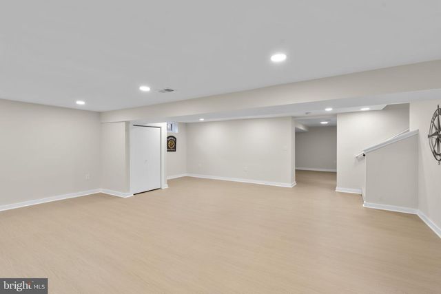 10 KINGSTON PARK, Middle River, MD 21220