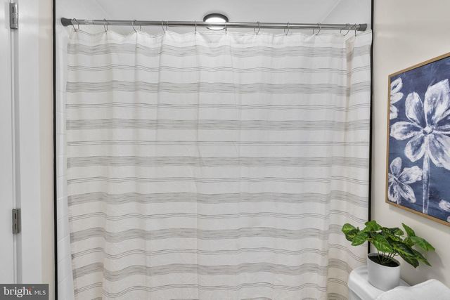 10 KINGSTON PARK, Middle River, MD 21220