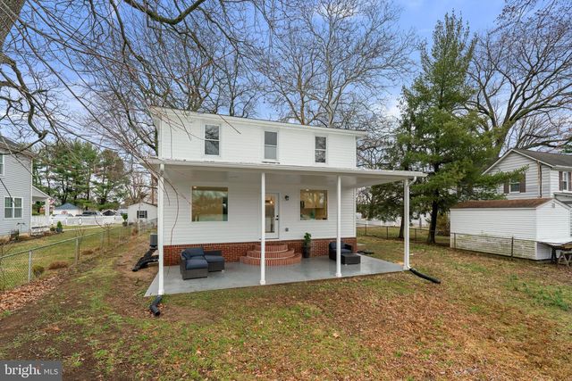 10 KINGSTON PARK, Middle River, MD 21220