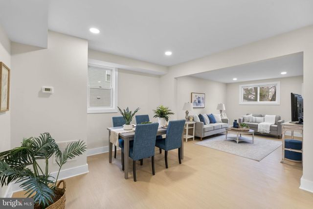 10 KINGSTON PARK, Middle River, MD 21220