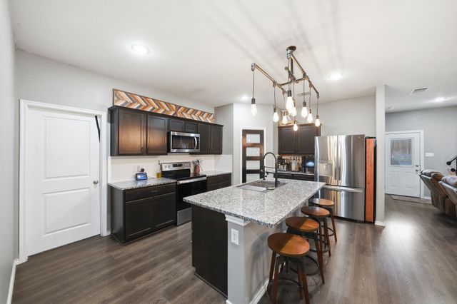 129 Banner Avenue, Royse City, TX 75189