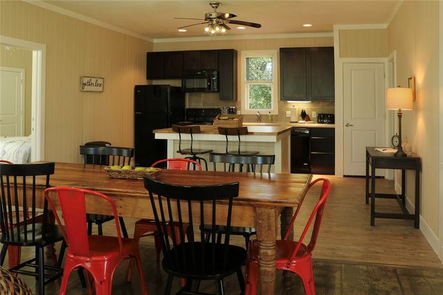 5412 Raymond Stotzer Parkway, College Station, TX 77845