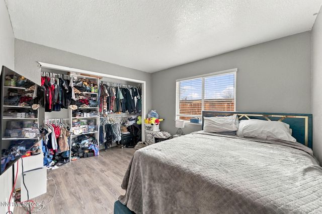 3835 Moorpark Court, Sun Valley, NV 89433