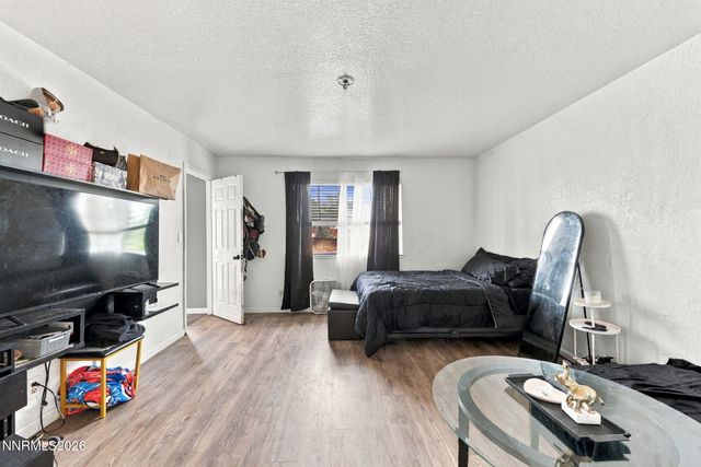3835 Moorpark Court, Sun Valley, NV 89433