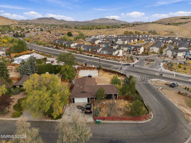 3835 Moorpark Court, Sun Valley, NV 89433