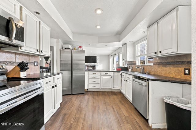 3835 Moorpark Court, Sun Valley, NV 89433