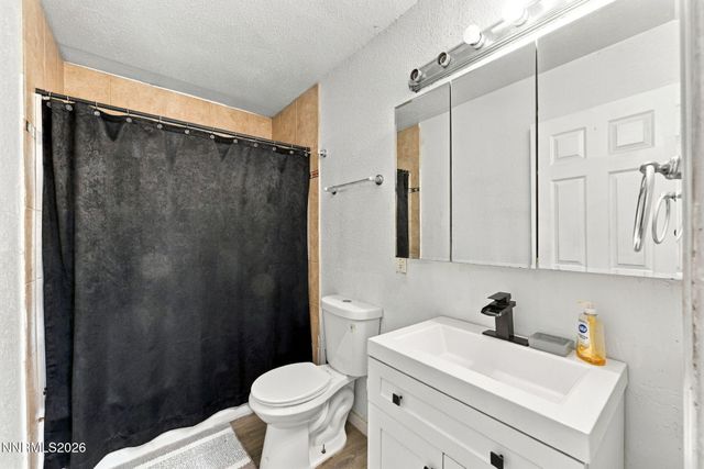 3835 Moorpark Court, Sun Valley, NV 89433