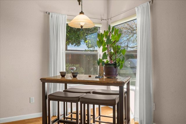 11931 Old Eureka Way, Gold River, CA 95670