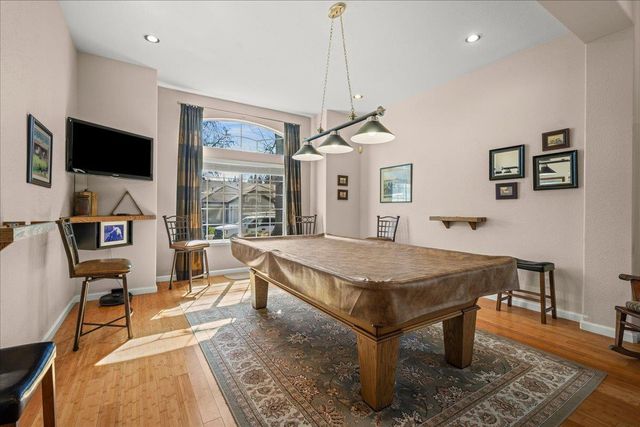 11931 Old Eureka Way, Gold River, CA 95670