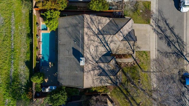 11931 Old Eureka Way, Gold River, CA 95670