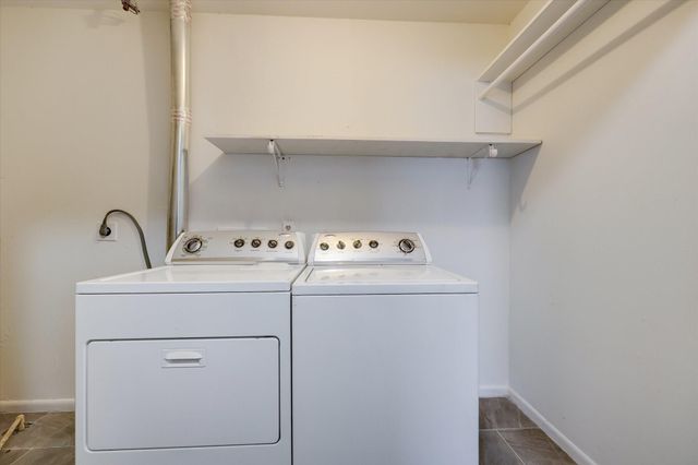 9006 Stone Brook Lane, Houston, TX 77040