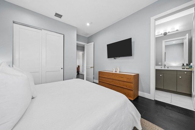 3019 Gin Berry Way, West Palm Beach, FL 33401