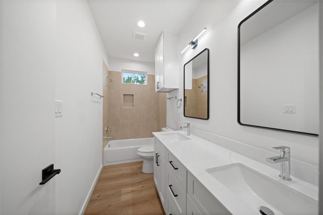 1408 Enid Street A, Houston, TX 77009