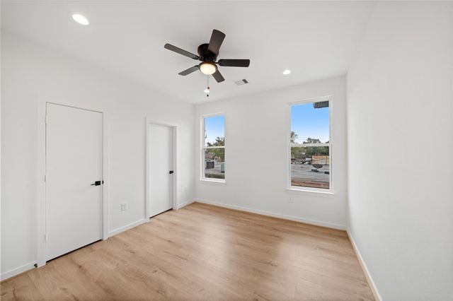 1408 Enid Street A, Houston, TX 77009