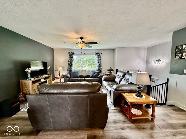 1564 W Sitting Bull Drive, Terre Haute, IN 47802