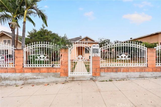 3330 Gleason, Los Angeles, CA 90063
