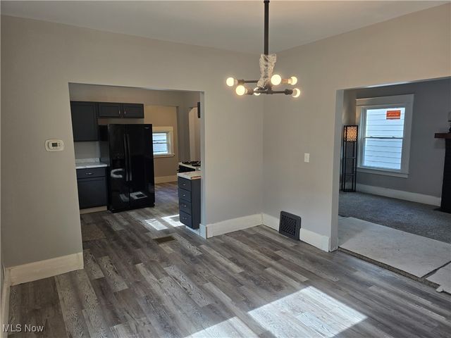 598 Cassius Avenue, Youngstown, OH 44505