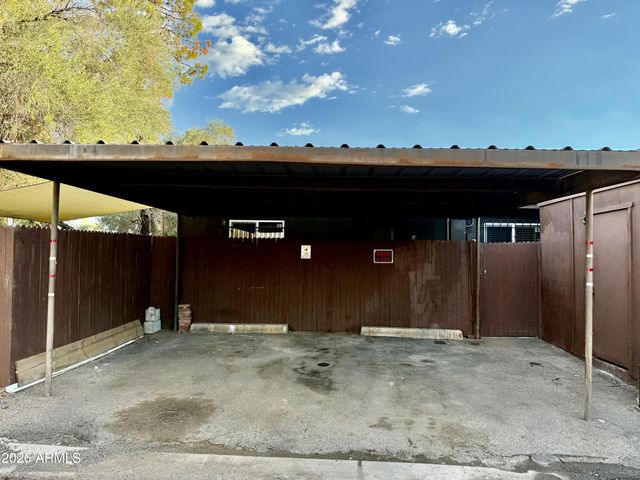 3425 W GOLDEN Lane, Phoenix, AZ 85051