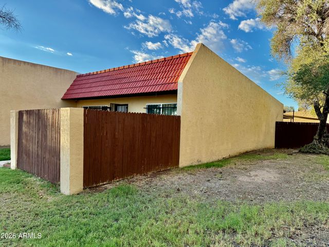 3425 W GOLDEN Lane, Phoenix, AZ 85051