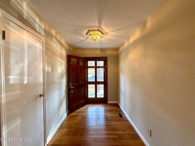 100 Clematis Road, Southern Pines, NC 28387