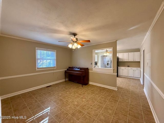 100 Clematis Road, Southern Pines, NC 28387