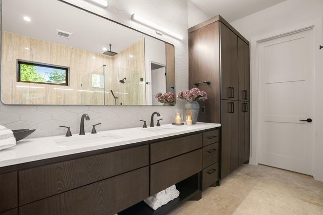 7701 Mullen DR, Austin, TX 78757