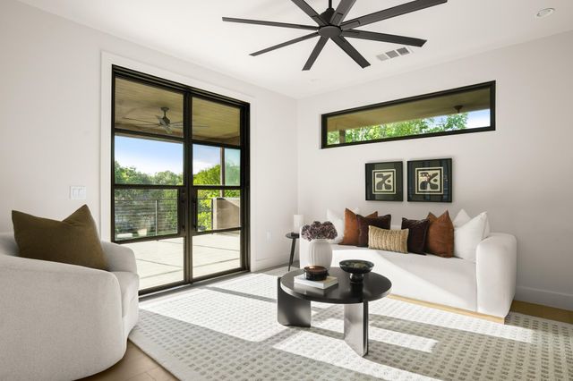 7701 Mullen DR, Austin, TX 78757