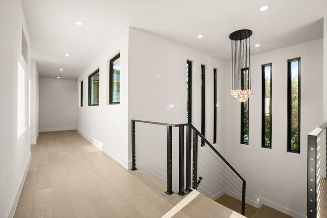 7701 Mullen DR, Austin, TX 78757