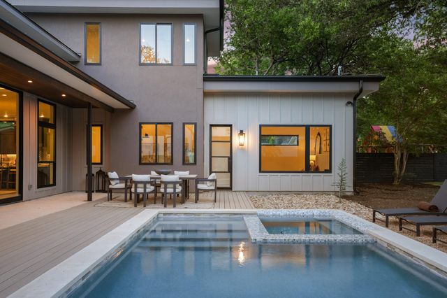7701 Mullen DR, Austin, TX 78757