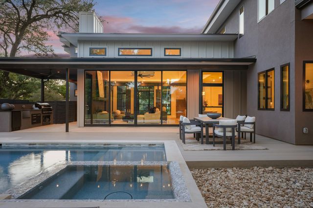 7701 Mullen DR, Austin, TX 78757