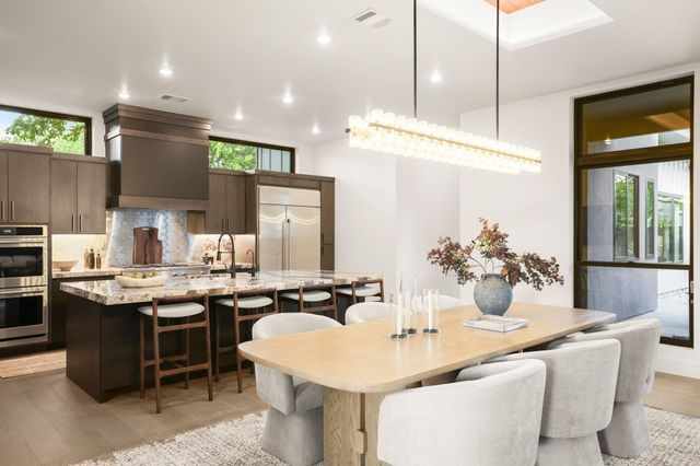 7701 Mullen DR, Austin, TX 78757