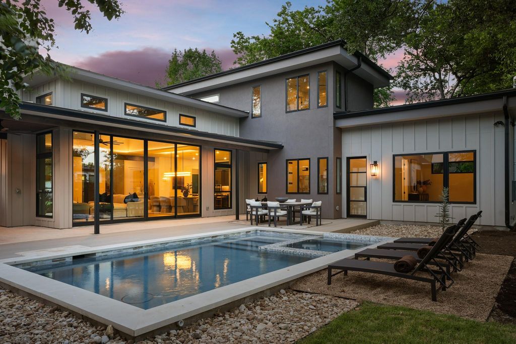 7701 Mullen DR, Austin, TX 78757