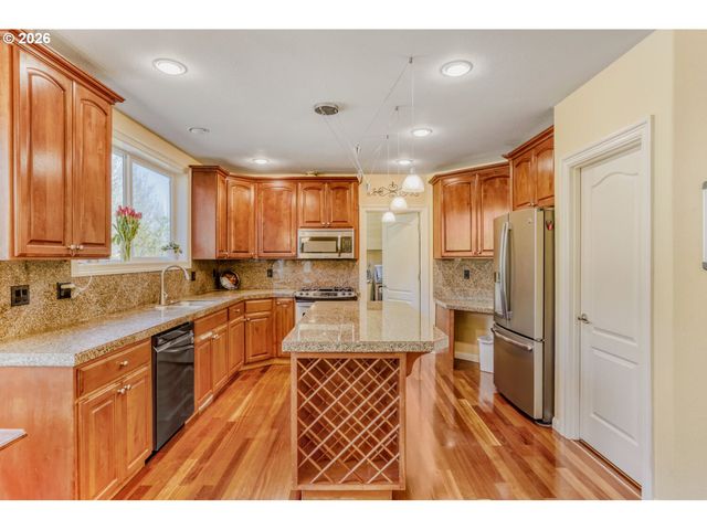 1145 Nw 22ND Ave, Camas, WA 98607