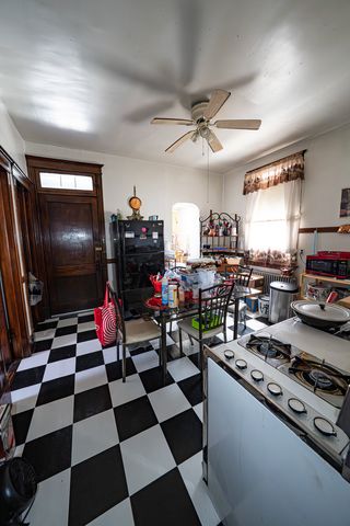 1825 S Troy Street, Chicago, IL 60623