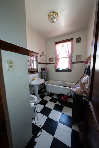 1825 S Troy Street, Chicago, IL 60623