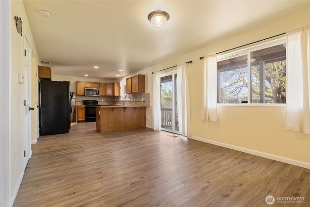 305 Denny Way, Centralia, WA 98531