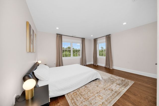 6 Little Meadow Way, North Reading, MA 01864