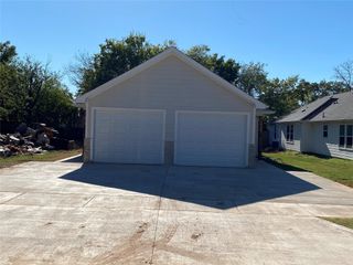 910 N Throckmorton 910, Sherman, TX 75090