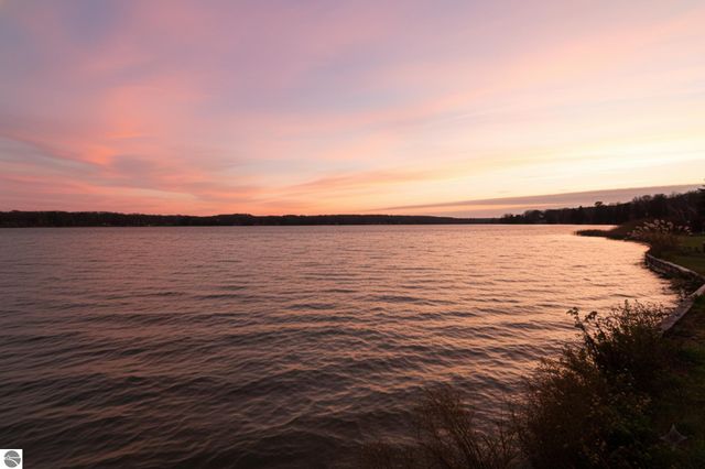 3763 East Shore Drive, Grawn, MI 49637