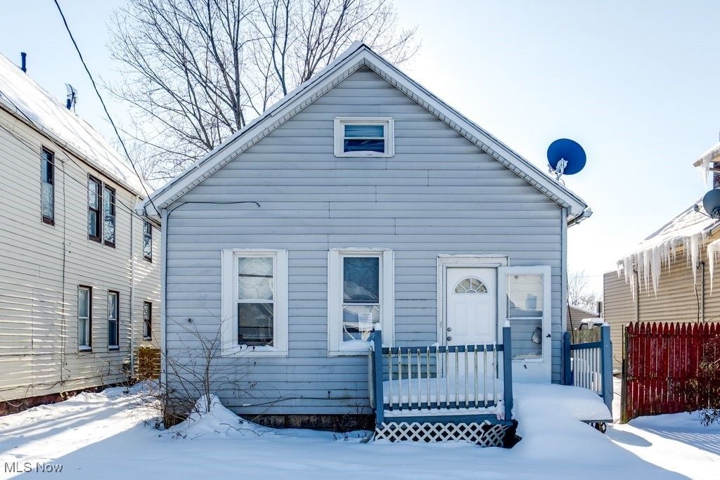 3646 Independence Road, Cleveland, OH 44105