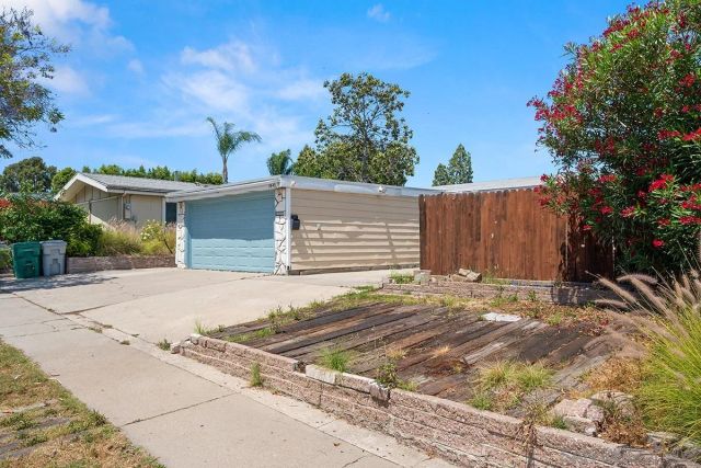 2643 Mission Village Dr, San Diego, CA 92123