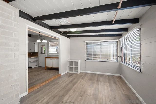 2643 Mission Village Dr, San Diego, CA 92123