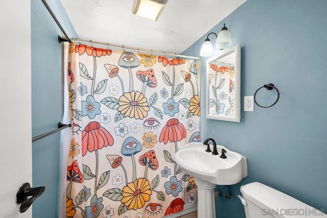 2643 Mission Village Dr, San Diego, CA 92123