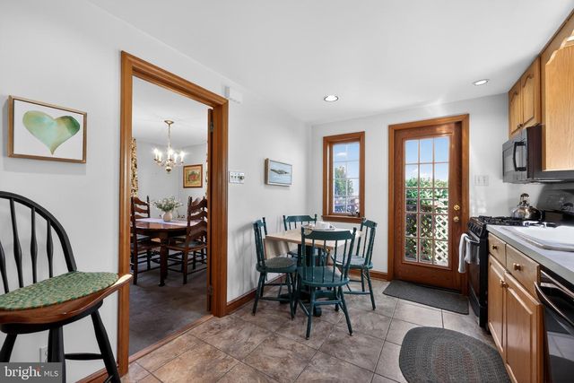 212 IDLEWILD LN, Media, PA 19063