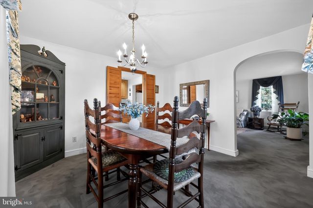 212 IDLEWILD LN, Media, PA 19063