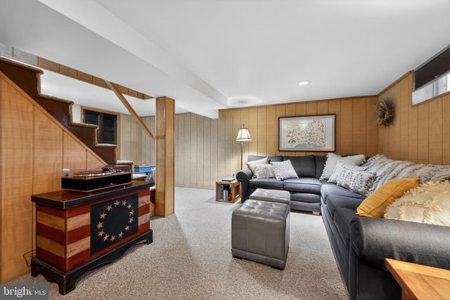 212 IDLEWILD LN, Media, PA 19063