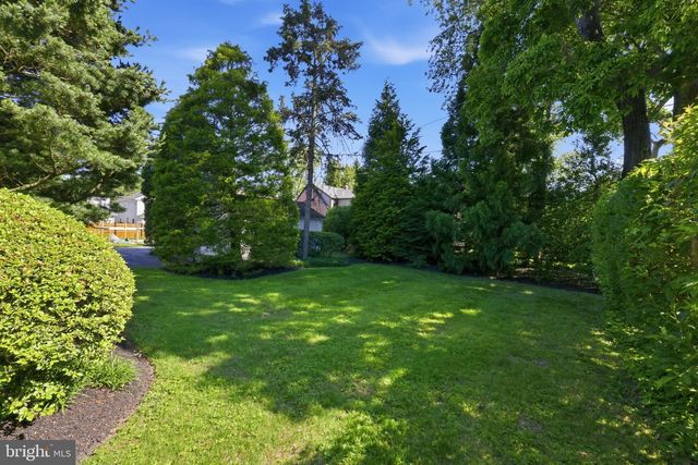 212 IDLEWILD LN, Media, PA 19063